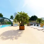 Les Carolins - 4 Etoiles 3* Saint-Lo-d'Ourville