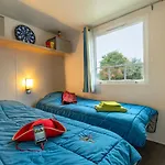 Les Carolins - 4 Etoiles Camping 3*