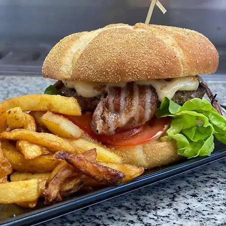 Les Carolins - 4 étoiles Campeggio