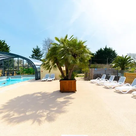 Les Carolins - 4 Etoiles 3* Saint-Lo-d'Ourville