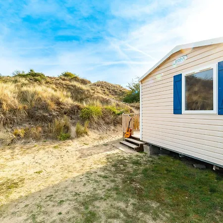 Campingplads Les Carolins - 4 Etoiles Saint-Lo-d'Ourville