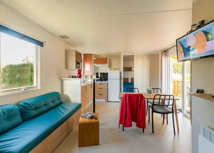 Les Carolins - 4 Etoiles