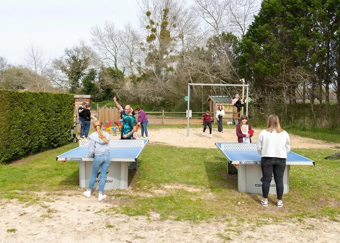 Les Carolins - 4 Etoiles Campingplads Saint-Lo-d'Ourville